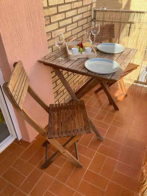 Coqueto Apartamento De Playa Con Piscina Y Terraza Valenza Esterno foto
