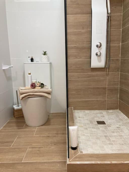 Coqueto Apartamento De Playa Con Piscina Y Terraza Valenza Esterno foto