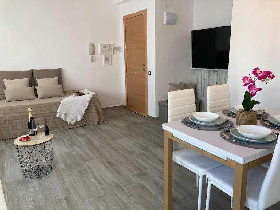 Coqueto Apartamento De Playa Con Piscina Y Terraza Valenza Esterno foto