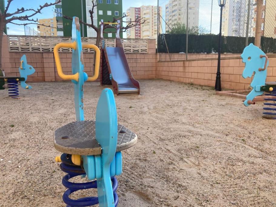 Coqueto Apartamento De Playa Con Piscina Y Terraza Valenza Esterno foto